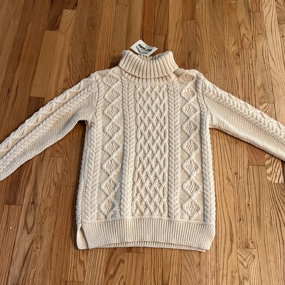 100% Merino Wool Cable Knit Sweater